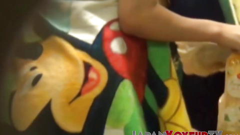 Japanese teens filmed while changing to swimsuits