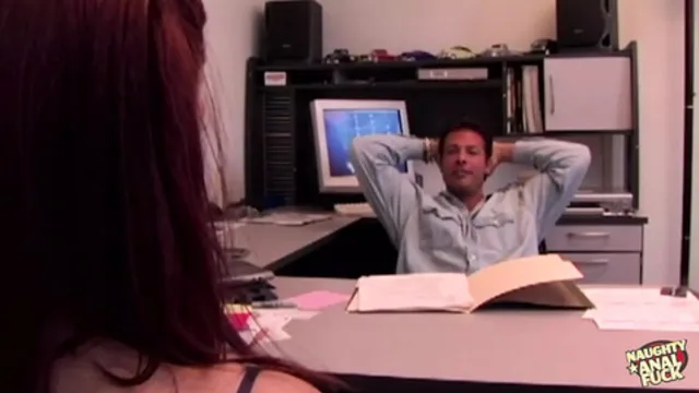 Redhead Cleans Credit by Pleasing His Large Dick🌭