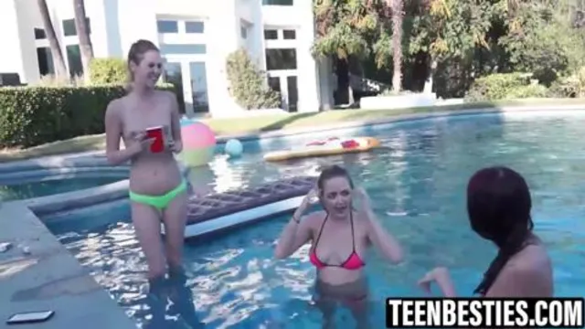 College girls dive into a hot foursome by the pool