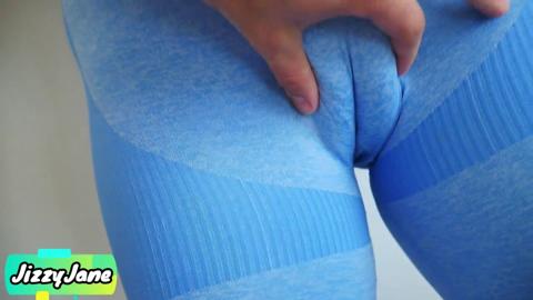 Stepsister Gets Him Off in Her Underwear and Yoga Pants