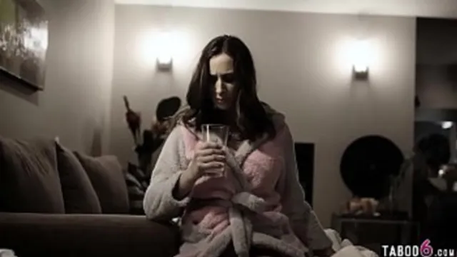 Huge tits teen fucks hunk in ′s bedroom