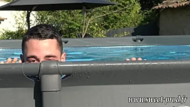 blonde french milf enjoys young guy′s cock🍆 in her garden