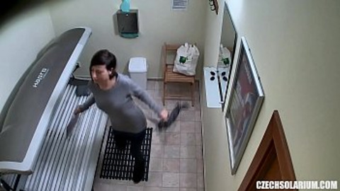 Caught Young Slut On Voyeur Cam